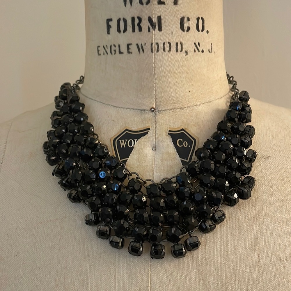 Black Jeweled short necklace with chainmail